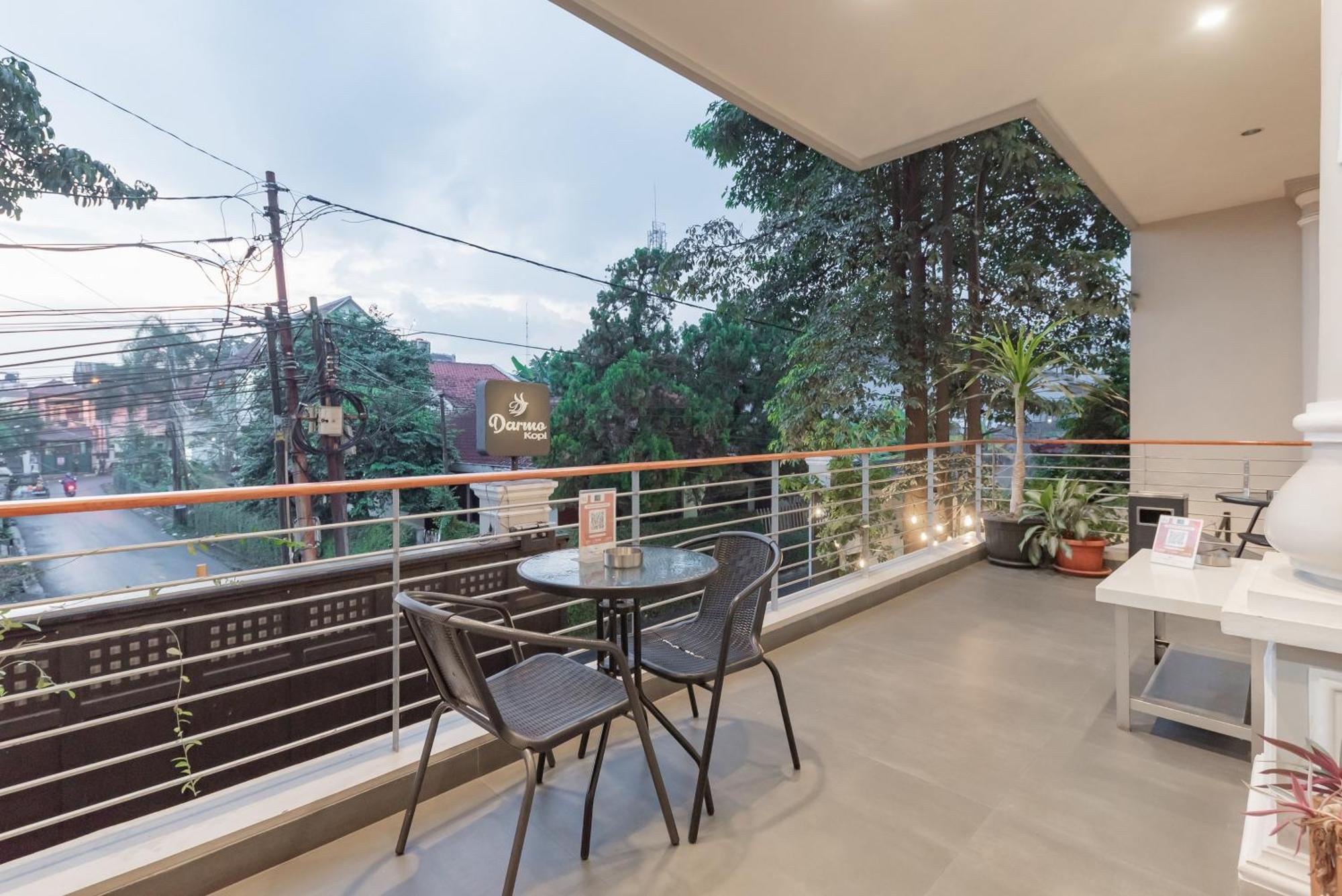 Darmo Residence Bandung Exterior foto