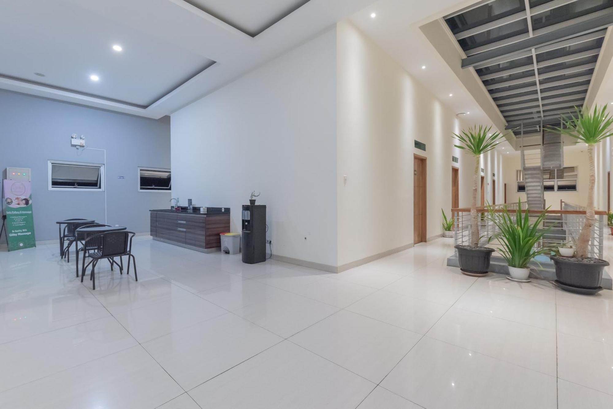 Darmo Residence Bandung Exterior foto